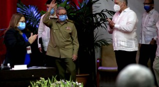 Новините пътуват бързо през Хавана но съобщението на Раул Кастро