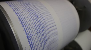 Земетресение с магнитуд 3 7 бе регистрирано в Егейско море близо