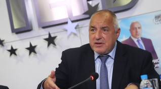 Премиерът в оставка Бойко Борисов е пострадал при игра на