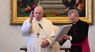 Папа Франциск поиска от лидерите на Латинска Америка и Иберийския