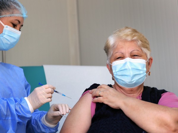 Румъния засилва ваксинационната си кампания. В 14 административни района на