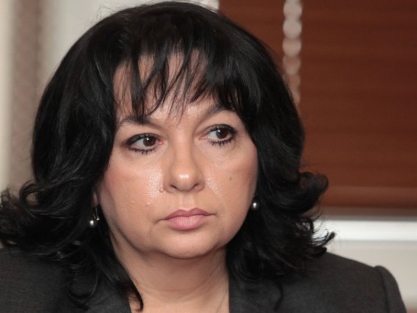 Министърът на енергетиката в оставка Теменужка Петкова отговори на обвиненията