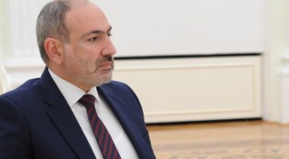 Премиерът на Армения Никол Пашинян обяви днес че подава оставка
