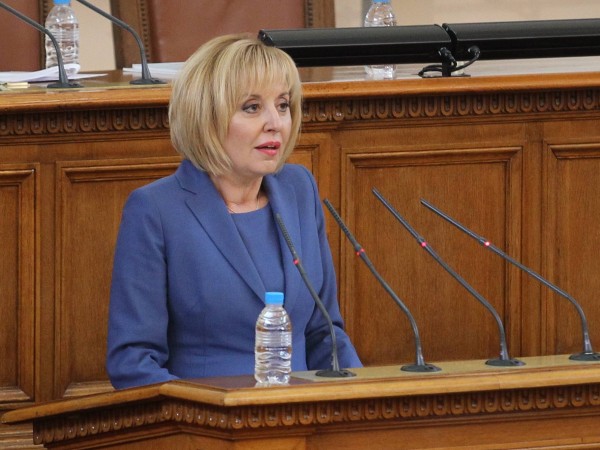 Мая Манолава от ИВМ призна, че ако президентът Румен Радев