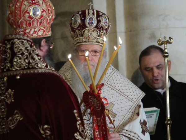 Отбелязваме един от най-светлите празници в годината. В християнската религия