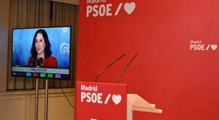 Консервативният лидер на испанската автономна област Мадрид Исабел Диас Аюсо