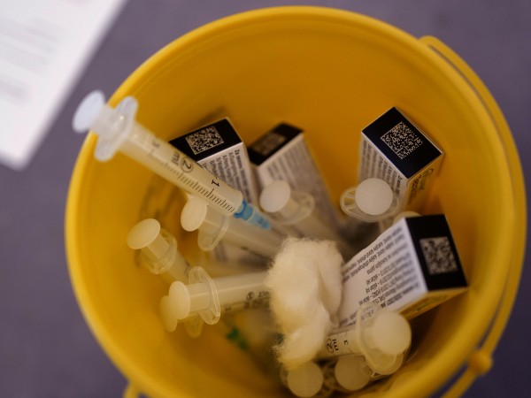 В България са пристигнали 36 000 дози от ваксината срещу
