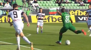 Локомотив Пловдив направи важна крачка в борбата за второто място