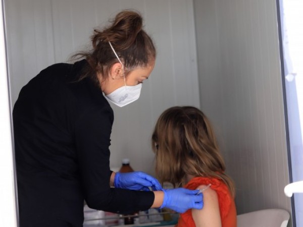Словакия реши да спре използването като първа доза на ваксината