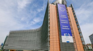 Европейската комисия одобри промени по три оперативни програми на ЕС