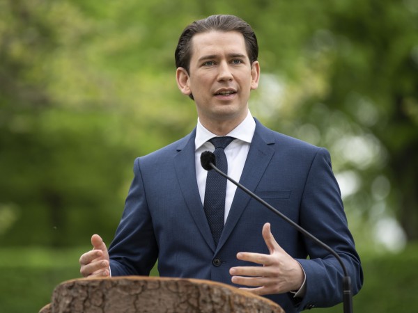 Австрийският канцлер Себастиан Курц заяви в сряда, че е разследван