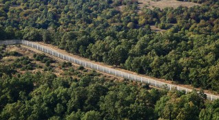 Нелегални мигранти от Турция използват пътища през България за да