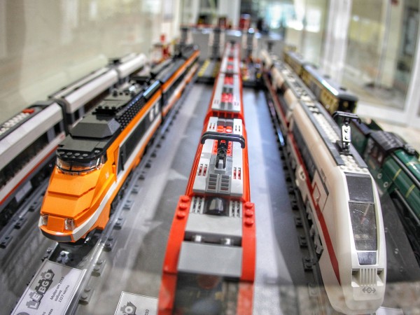 Снимка: Уникални влакови модели от Лего в Политехническия музей