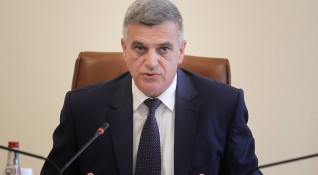 Служебният премиер Стефан Янев и посланикът на САЩ в България