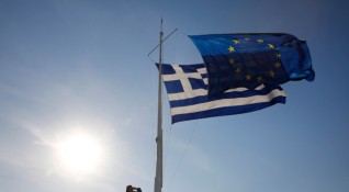 Гръцкият неонацист и евродепутат от независимите Йоанис Лагос беше екстрадиран