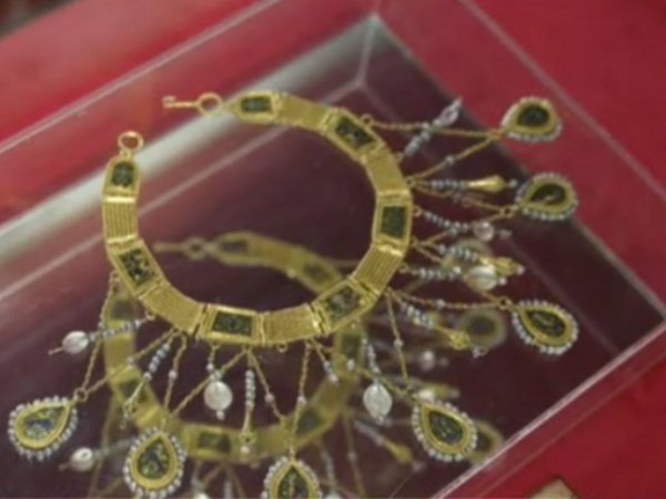 Една от най-бляскавите находки на българското Средновековие - Преславското златно