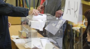 Централната избирателна комисия започва да приема документи за регистрация на