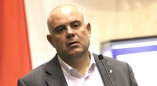 Главният прокурор Иван Гешев предлага на служебния министър на вътрешните