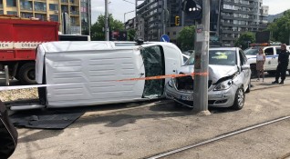 Политикът Вежди Рашидов е катастрофирал на кръстовището между бул Гоце