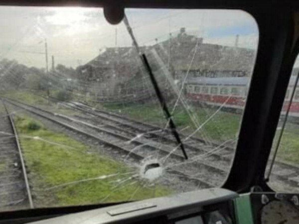 50 нападения срещу влакове на държавните железници са извършени от