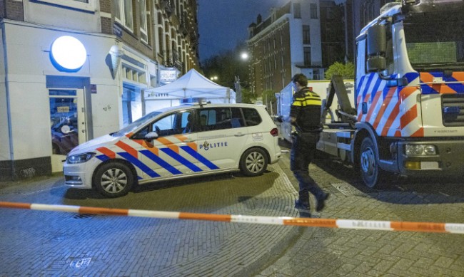 Нападение с нож в Амстердам, има един загинал