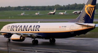 На борда на отклонения в Минск пътнически самолет на Ryanair