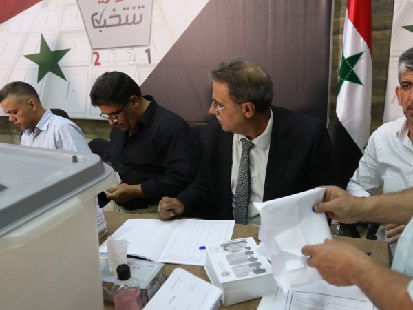 На днешните президентски избори в Сирия малцина се съмняват, че