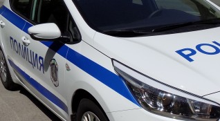 32 годишен мъж е задържан в полицията в Павликени за унищожено