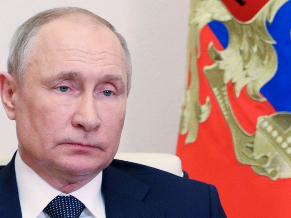 Преди да стане президент на Русия, Владимир Путин е един