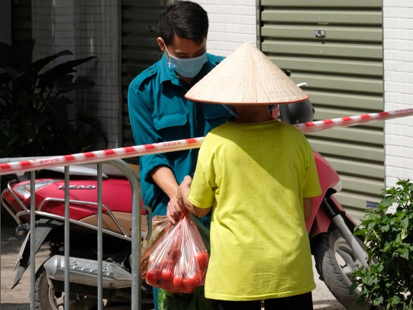 Властите във виетнамския град Хо Ши Мин наредиха на ресторантите