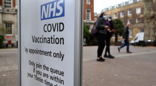 Великобритания планира да премахне ваксинационните паспорти при посещаване на големи