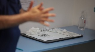 В България днес пристигнаха 409 500 дози от ваксината срещу