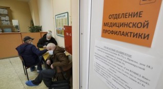 Русия първа в света стартира масова имунизационна кампания срещу коронавирус