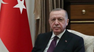 Президентът на Турция Реджеп Тайип Ердоган предупреди Ирак че страната