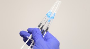 Ваксините с които България провежда имунизационната си кампания срещу COVID 19