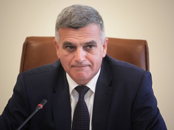 Министър-председателят Стефан Янев проведе телефонен разговор с помощник държавния секретар