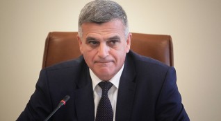 Министър председателят Стефан Янев проведе телефонен разговор с помощник държавния секретар