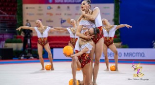 Ансамбълът на България спечели златния медал във финала с пет