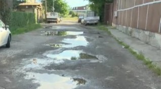 Улица в столичния квартал Орландовци е без канализация без отводнителни