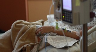 Починалата 29 годишна родилка в АГО на благоевградската болница е прекарала