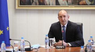 Президентът Румен Радев освободи председателя на Държавна агенция Разузнаване ДАР