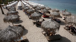Седмицата в Гърция започва със сахарски температури над 40