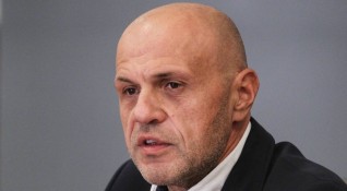 Томислав Дончев от ГЕРБ попита дали новият шеф на Държавен