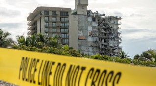 99 души се смятат за изчезнали след като в Маями