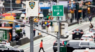 21 годишен минувач бе прострелян в най оживената част на Ню Йорк