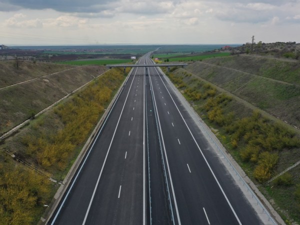 Държавното дружество Автомагистрали ЕАД е поставено в невъзможност да извършва