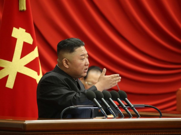 На заседание на разширеното Политбюро на Комунистическата паритя Ким заяви,
