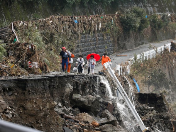 24 души са изчезналите след свлачището в японския град Атами,