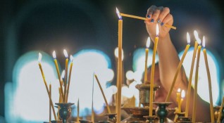 На 8 юли православната църква чества Великомъченик Прокопий който умира