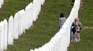 Мемориалният център Сребреница Поточари днес отбелязва 26 ата годишнина от геноцида на